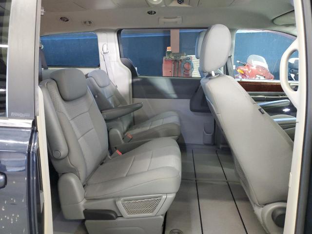 Photo 11 from auction – 2009 CHRYSLER TOWN & COU with VIN 2A8HR54129R512475