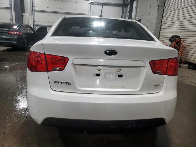 Photo 6 from auction – 2013 KIA FORTE EX with VIN KNAFU4A28D5646768