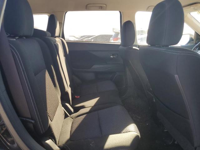 Photo 11 from auction – 2017 MITSUBISHI OUTLANDER with VIN JA4AD2A37HZ042180