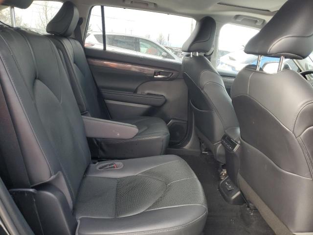 Photo 11 from auction – 2020 TOYOTA HIGHLANDER with VIN 5TDDZRBH2LS004664