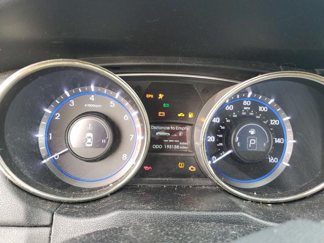 Photo 9 from auction – 2012 HYUNDAI SONATA SE with VIN 5NPEC4AC6CH318807