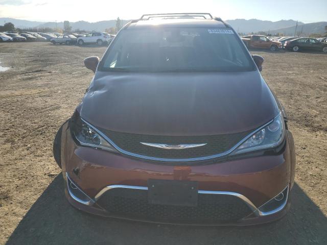Photo 5 from auction – 2017 CHRYSLER PACIFICA T with VIN 2C4RC1BG7HR642327