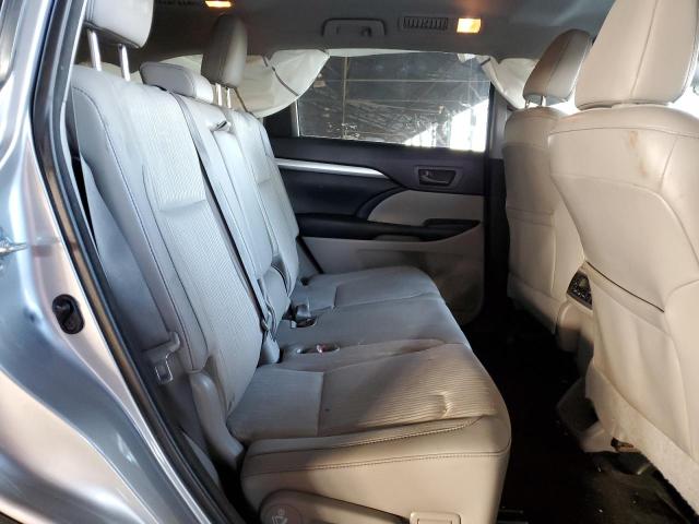 Zdjęcie 10 z aukcji – 2015 TOYOTA HIGHLANDER z VIN 5TDZKRFHXFS073577