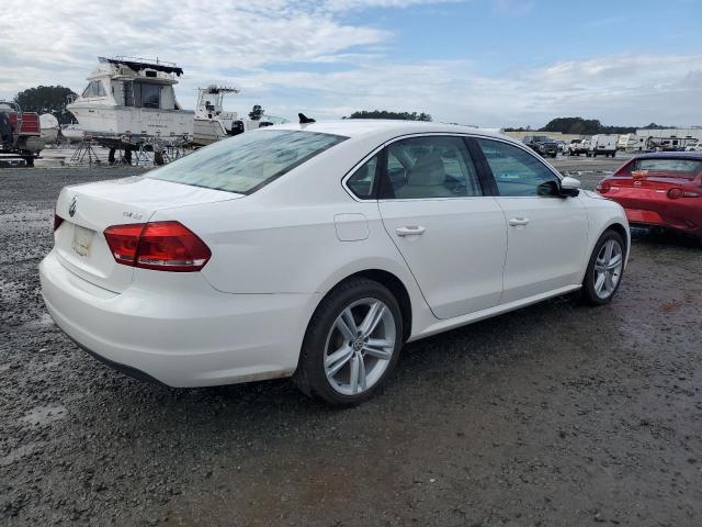 Photo 3 from auction – 2015 VOLKSWAGEN PASSAT SE with VIN 1VWBV7A35FC092674