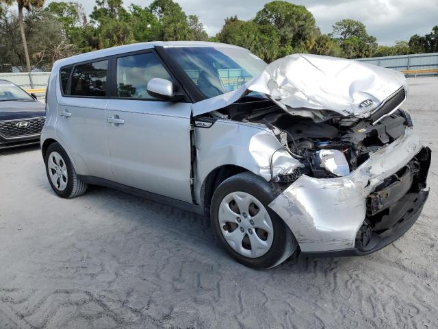 Foto 4 de la subasta – 2015 KIA SOUL con VIN KNDJN2A29F7757657