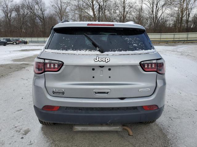 Photo 6 from auction – 2018 JEEP COMPASS LA with VIN 3C4NJDBBXJT155006
