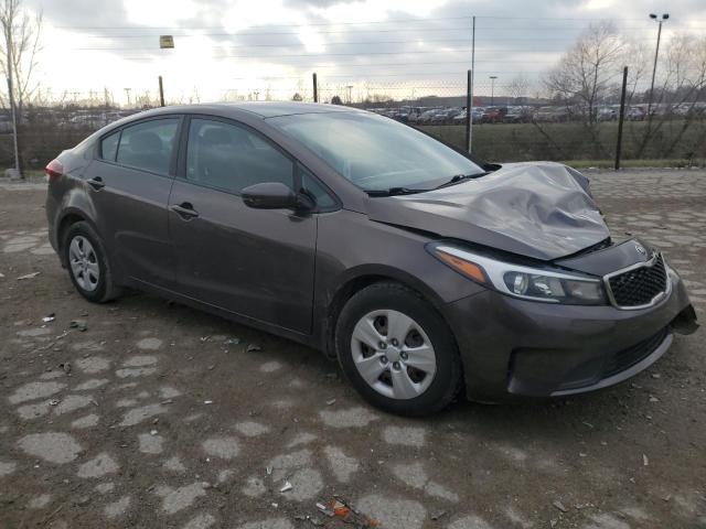 Photo 4 from auction – 2017 KIA FORTE LX with VIN 3KPFK4A71HE156638