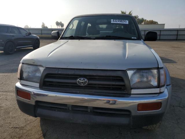 Photo 5 from auction – 1998 TOYOTA 4RUNNER SR with VIN JT3GN86R2W0066955