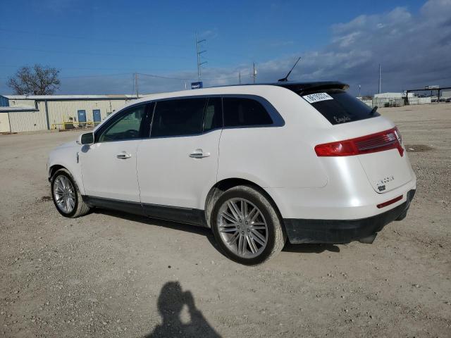 Photo 2 from auction – 2017 LINCOLN MKT with VIN 2LMHJ5AT9HBL01253