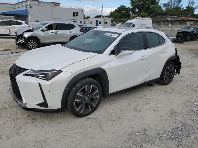 LEXUS UX 200 2021 with VIN JTHP3JBH2M2039213 - Photo from auction
