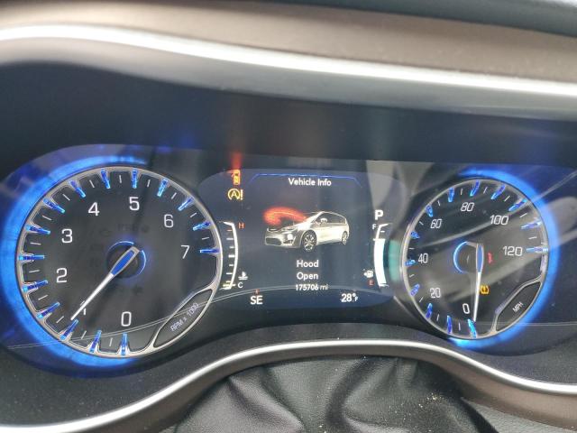 Photo 9 from auction – 2018 CHRYSLER PACIFICA T with VIN 2C4RC1EG6JR193353