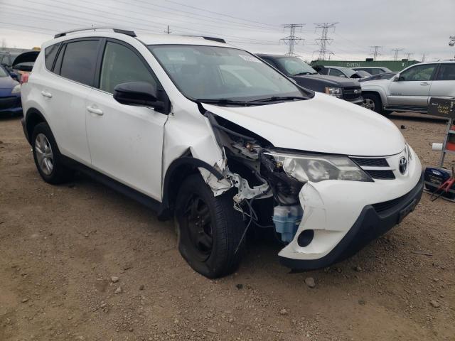 Photo 4 from auction – 2015 TOYOTA RAV4 LE with VIN JTMBFREV5FD126078