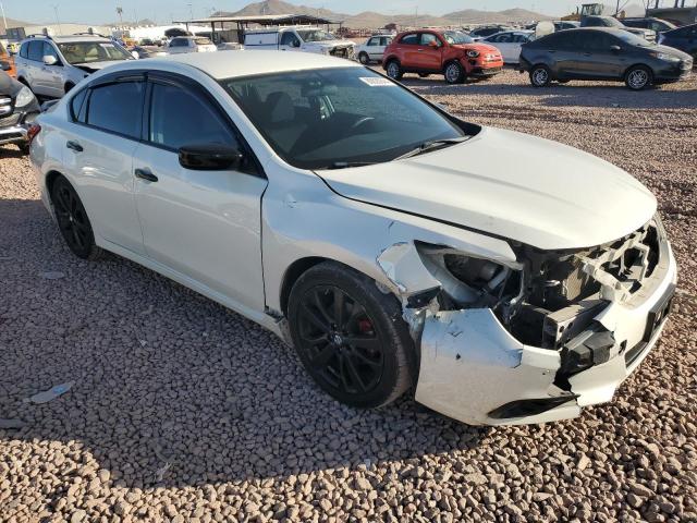 Photo 4 from auction – 2017 NISSAN ALTIMA 2.5 with VIN 1N4AL3AP5HC198017