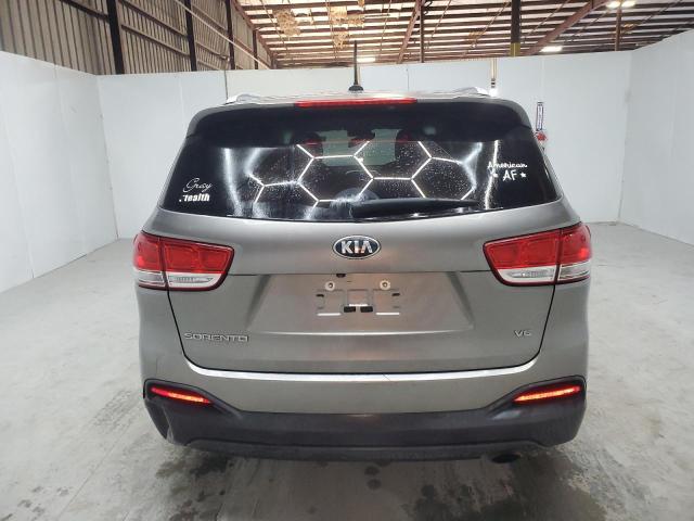 Photo 6 from auction – 2017 KIA SORENTO LX with VIN 5XYPGDA53HG329342