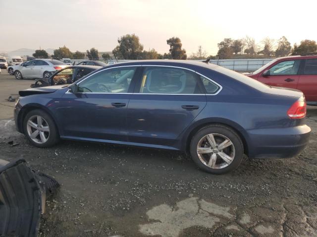 Photo 2 from auction – 2015 VOLKSWAGEN PASSAT S with VIN 1VWAT7A33FC116889