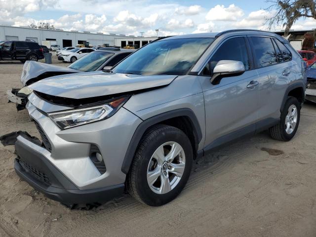 Photo 1 from auction – 2019 TOYOTA RAV4 XLE with VIN 2T3W1RFV4KW047741