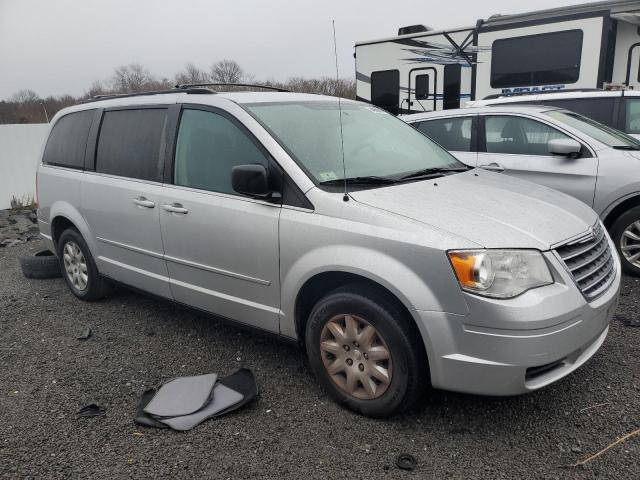 Photo 4 from auction – 2010 CHRYSLER TOWN & COU with VIN 2A4RR4DE8AR309629