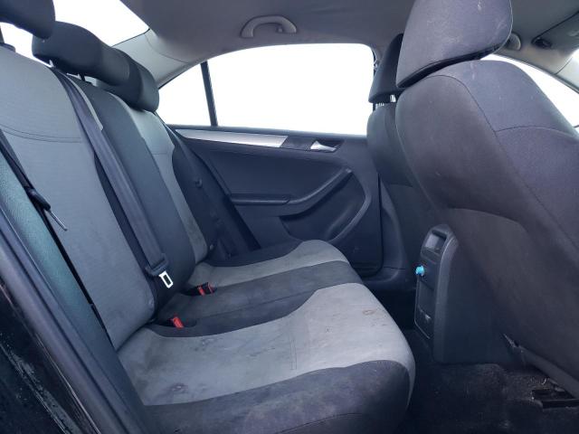 Photo 10 from auction – 2017 VOLKSWAGEN JETTA S with VIN 3VW2B7AJ9HM310298