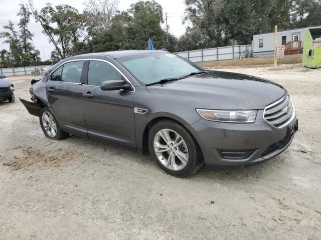 Photo 4 from auction – 2015 FORD TAURUS SEL with VIN 1FAHP2H89FG162414