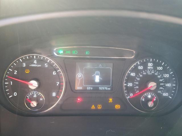 Photo 9 from auction – 2016 KIA SORENTO with VIN 5XYPH4A16GG022482