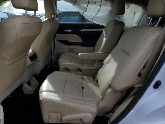 Photo 11 from auction – 2019 TOYOTA HIGHLANDER with VIN 5TDJZRFH9KS590842