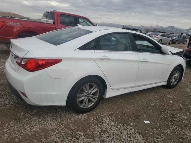 Photo 3 from auction – 2014 HYUNDAI SONATA GLS with VIN 5NPEB4AC4EH897642