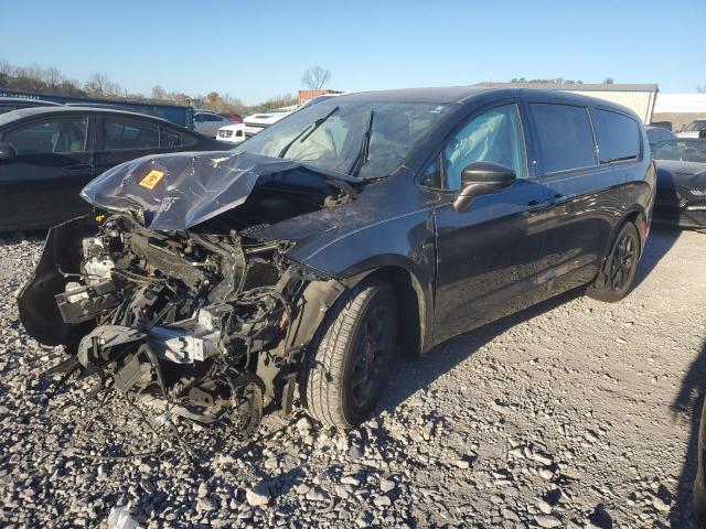 CHRYSLER PACIFICA T 2018 with VIN 2C4RC1FG5JR287576 - Photo from auction
