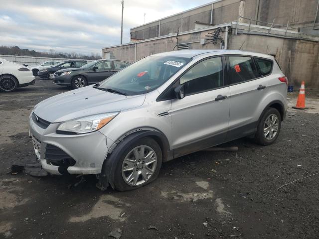 FORD ESCAPE S 2015 with VIN 1FMCU0F72FUA72143 - Photo from auction