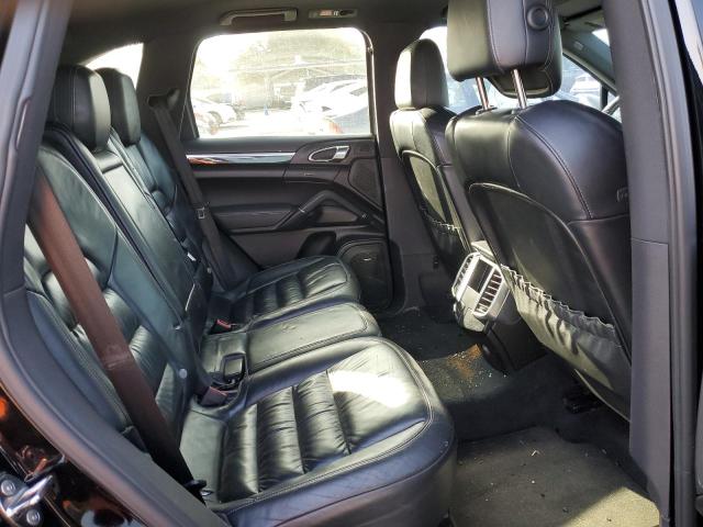 Снимка 10 от търг – 2011 PORSCHE CAYENNE S с VIN WP1AB2A20BLA55963