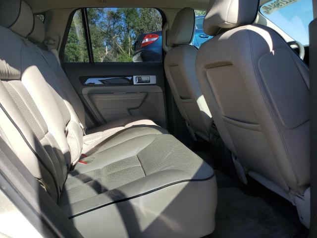 Photo 11 from auction – 2010 LINCOLN MKX with VIN 2LMDJ6JC7ABJ27516