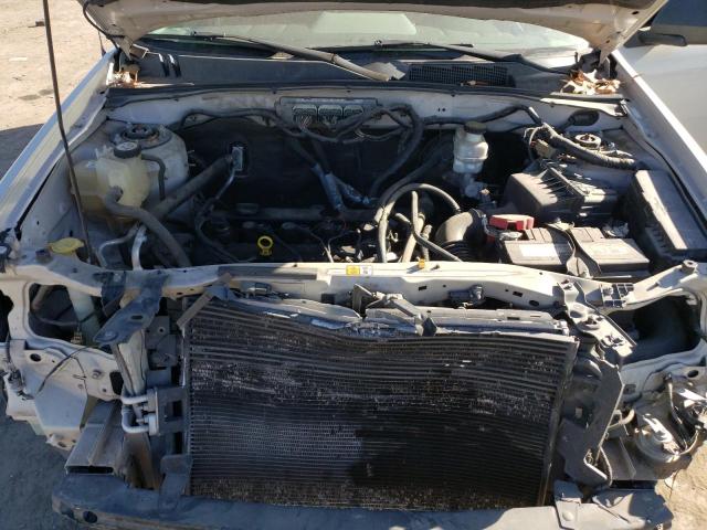 Photo 12 from auction – 2009 FORD ESCAPE XLT with VIN 1FMCU03749KB26790