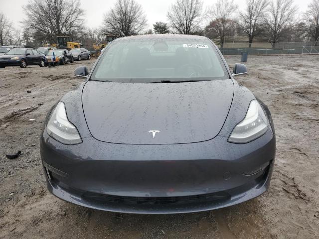 Photo 5 from auction – 2018 TESLA MODEL 3 with VIN 5YJ3E1EA7JF020030