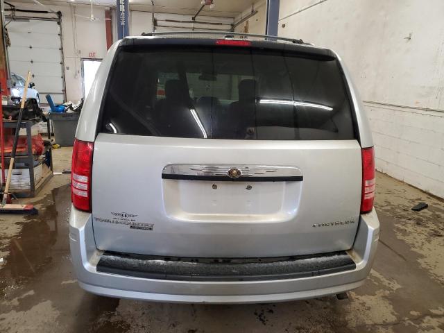 Photo 6 from auction – 2010 CHRYSLER TOWN & COU with VIN 2A4RR5D16AR229202