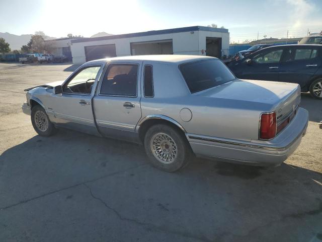 Photo 2 from auction – 1997 LINCOLN TOWN CAR E with VIN 1LNLM81W3VY669872