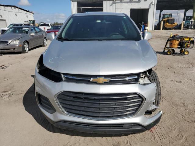 Photo 5 from auction – 2020 CHEVROLET TRAX LS with VIN KL7CJKSB0LB324978
