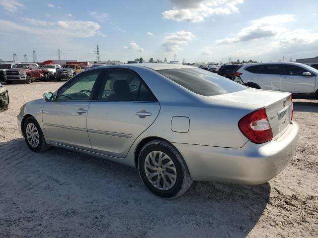 Photo 2 from auction – 2004 TOYOTA CAMRY LE with VIN 4T1BE32K04U795152
