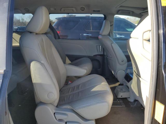 Photo 11 from auction – 2014 TOYOTA SIENNA XLE with VIN 5TDYK3DC7ES448680