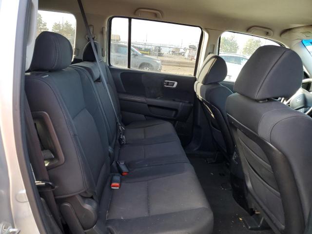 Photo 11 from auction – 2010 HONDA PILOT LX with VIN 5FNYF3H20AB003105