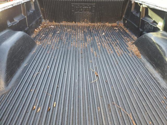 Photo 10 from auction – 2004 CHEVROLET SILVERADO with VIN 1GCEC14V54Z290794