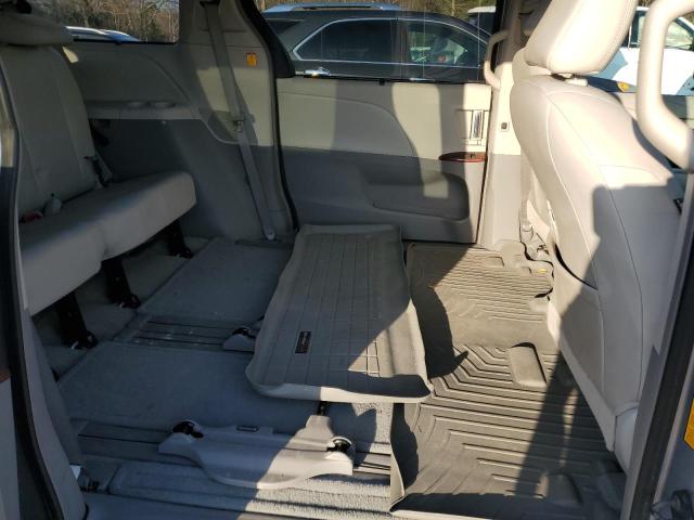 Photo 11 from auction – 2012 TOYOTA SIENNA XLE with VIN 5TDYK3DC5CS219234
