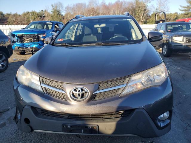 Photo 5 from auction – 2015 TOYOTA RAV4 XLE with VIN JTMRFREV5FD103866