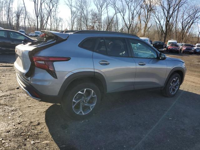 Photo 3 from auction – 2024 CHEVROLET TRAX 1LT with VIN KL77LHE2XRC102719