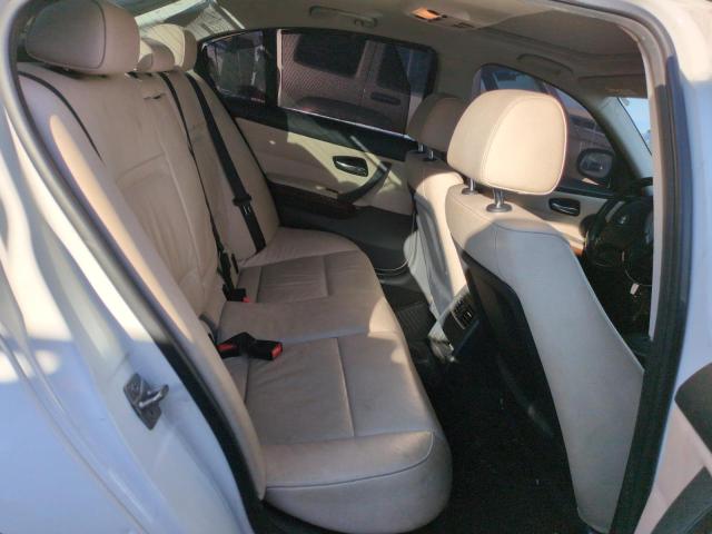 Photo 10 from auction – 2011 BMW 328 I with VIN WBAPH7C52BE462117