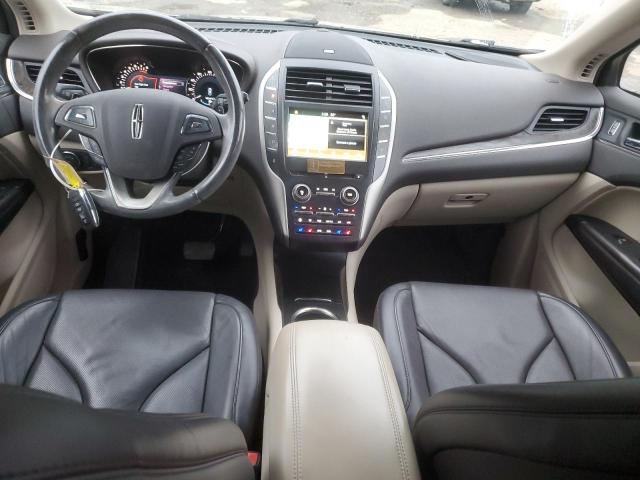 Photo 8 from auction – 2017 LINCOLN MKC RESERV with VIN 5LMCJ3C96HUL03903