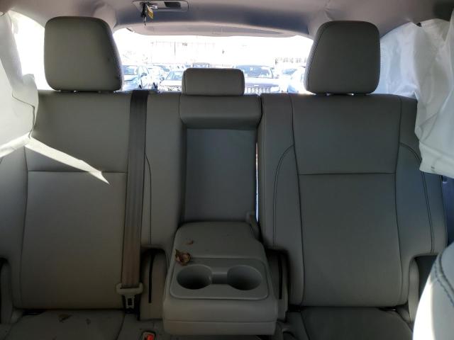Photo 10 from auction – 2019 TOYOTA HIGHLANDER with VIN 5TDJZRFH6KS592936