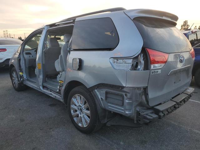 Photo 2 from auction – 2012 TOYOTA SIENNA LE with VIN 5TDJK3DC0CS032713