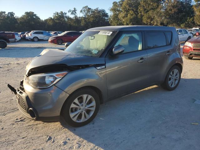 KIA SOUL + 2014 with VIN KNDJP3A52E7077818 - Photo from auction