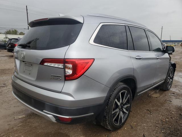 Photo 3 from auction – 2020 HONDA PILOT TOUR with VIN 5FNYF6H94LB004680