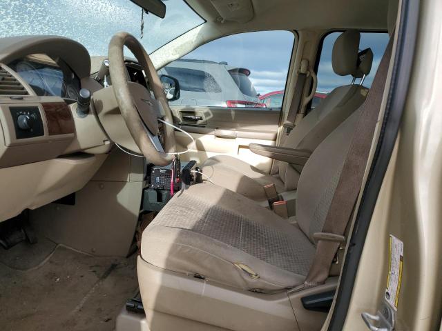 Photo 7 from auction – 2010 CHRYSLER TOWN & COU with VIN 2A4RR2D18AR441419