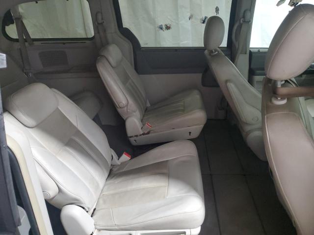 Photo 11 from auction – 2008 CHRYSLER TOWN & COU with VIN 2A8HR54P98R769667